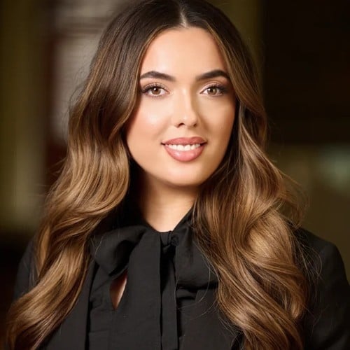 Ivana Angelovska is a Legal Trainee